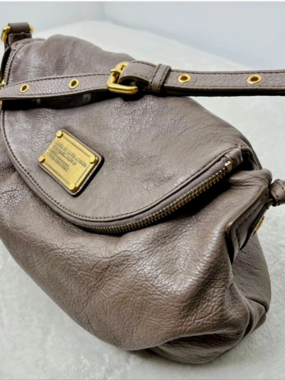 MARC BY MARC JACOBS CLASSIC NATASHA Q CROSSBODY LEATHER SLATE- COLOR BAG